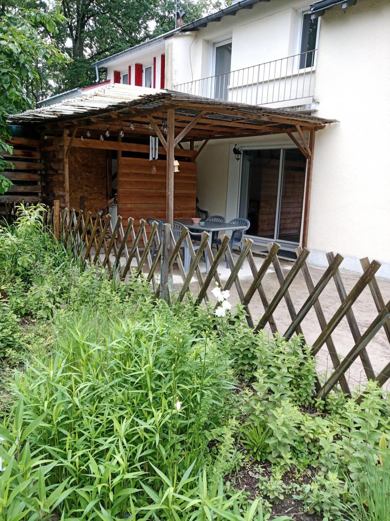 Maison Pres Des Bois Joué-lés-Tours Esterno foto